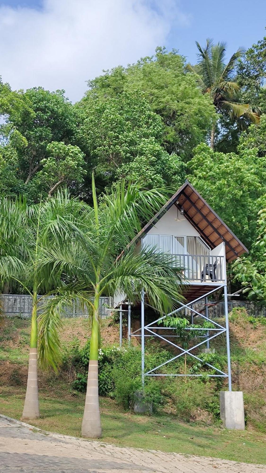 Ripples Backwater Resort, كولاّم المظهر الخارجي الصورة