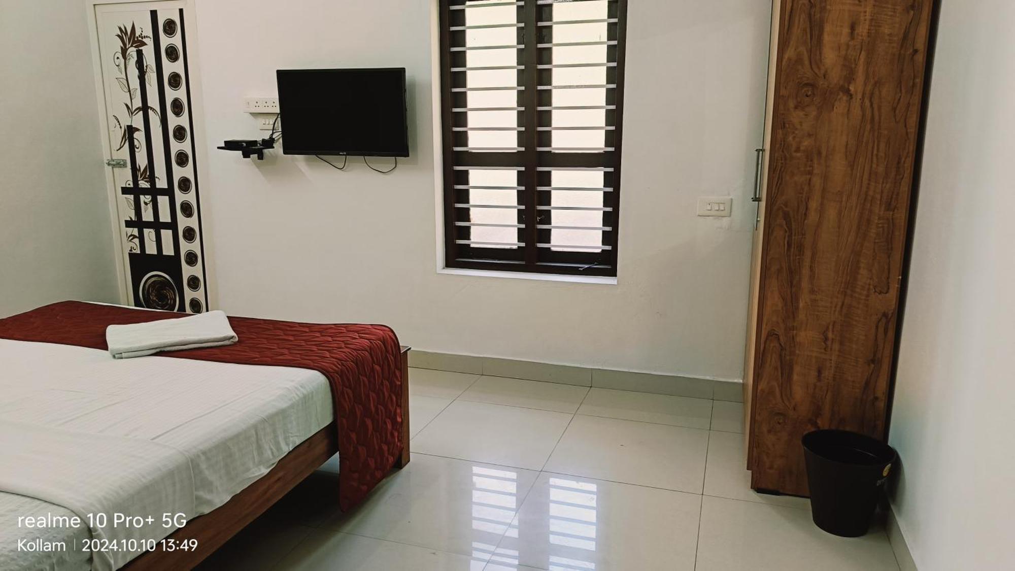 Ripples Backwater Resort, كولاّم المظهر الخارجي الصورة
